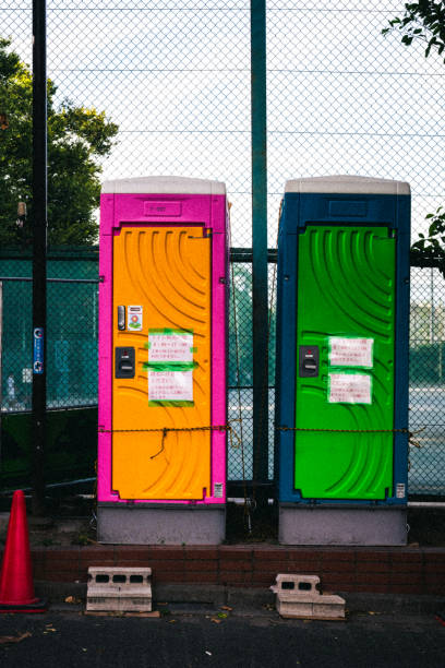 Best Portable bathroom rental  in Belleair Beach, FL